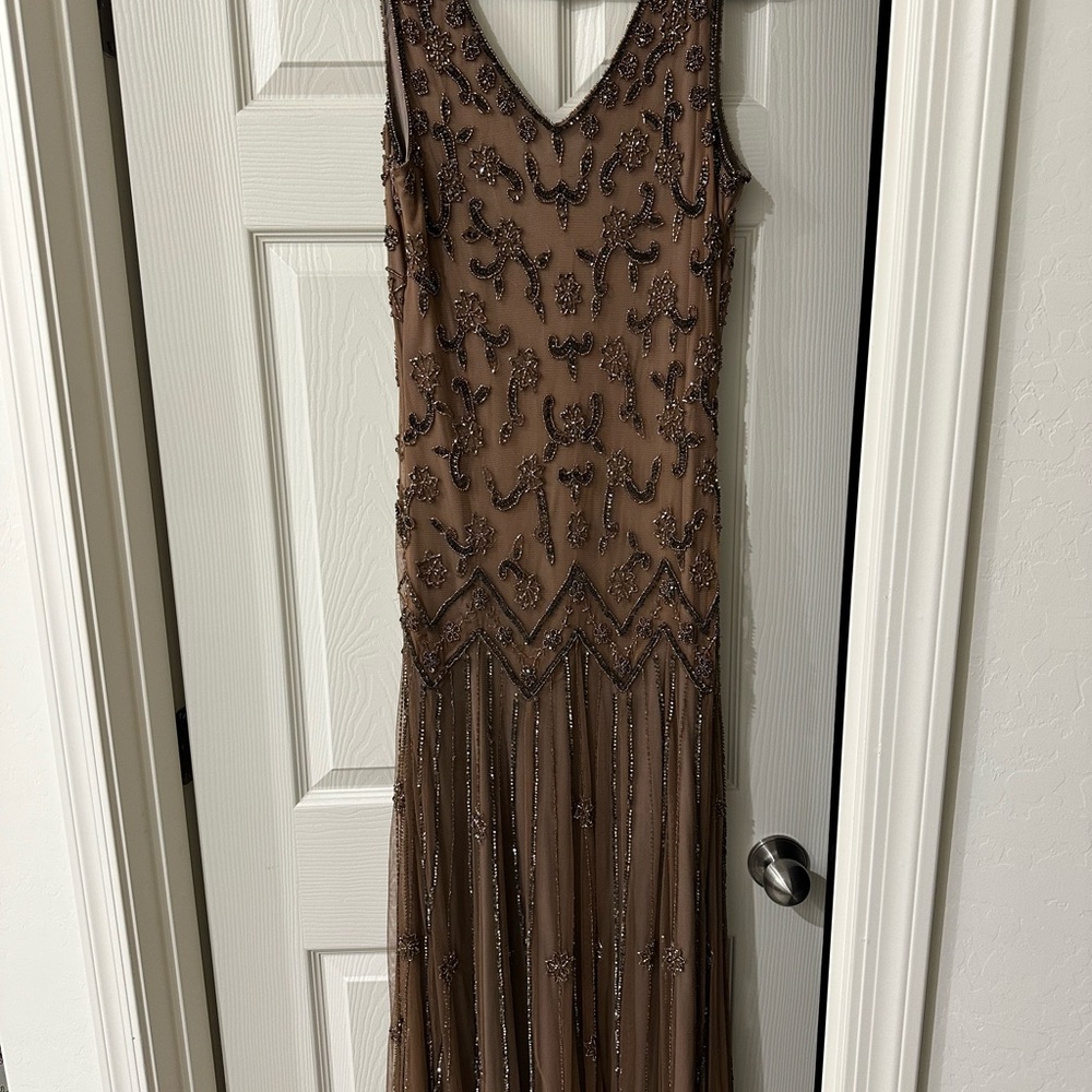 Formal Dress - Picture 2 of 3